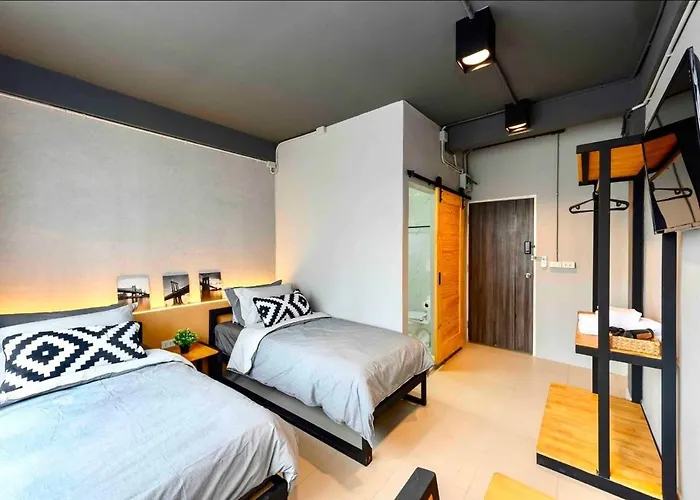 Copper - Private Room, Center, Mrt, Wi-fi, B2 * Bangkok